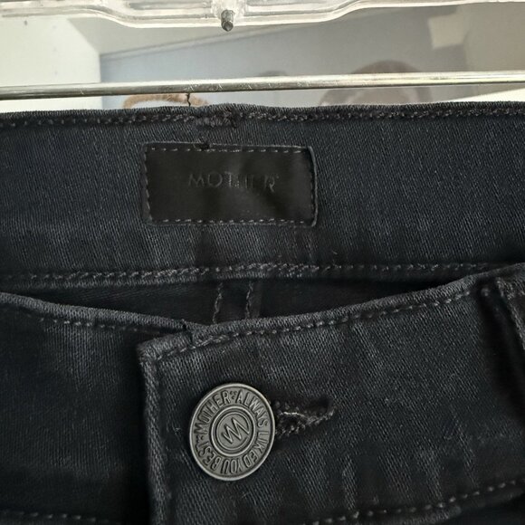 MOTHER The Weekender Jeans in Blackbird High Rise Flare - Picture 5 of 9